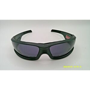 Coleman Mad Dog Sport Sunglasses / Rubber nose grip / Foam around Frame No Slip